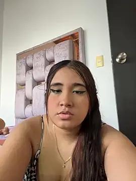 Freechat melyescobar on StripChat