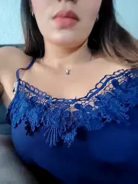 Freechat merlinaadams_ on StripChat