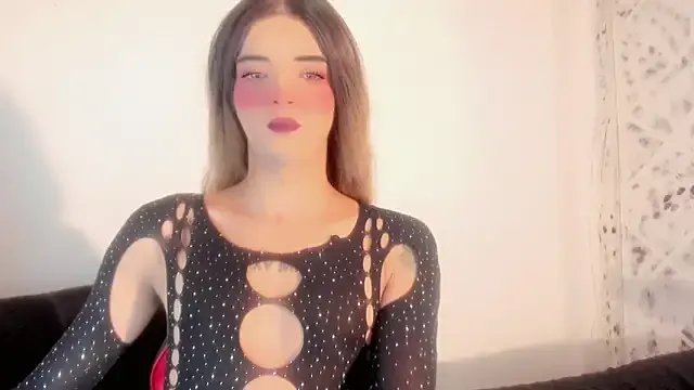 Freechat MIA_HOT23CM_S7S on StripChat