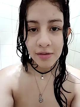 Avatar of MiaQueen021