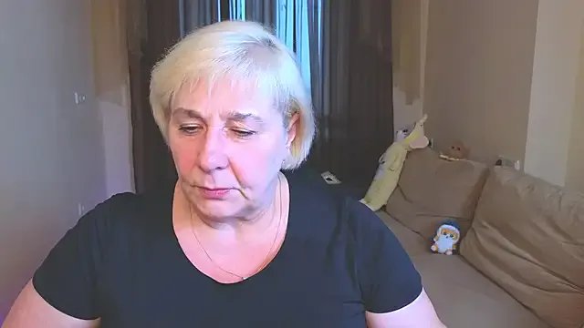 Milana_Milky —  Feed Me, Seduce Me