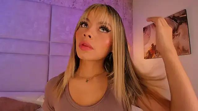 Freechat Mily_Vermont on StripChat