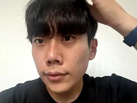 min9811 on StripChat