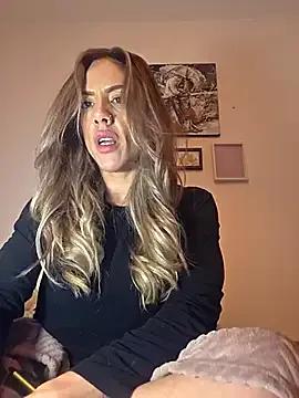 Miss_J888 — Topless stream let's go