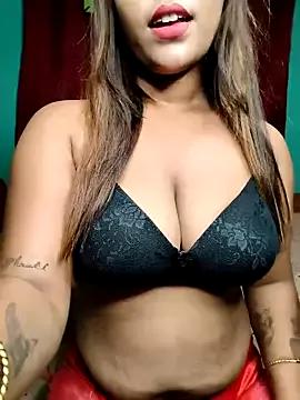 Avatar of Miss_Mayaa_