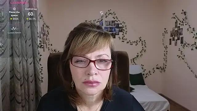 Miss_Moren — Freechat on StripChat