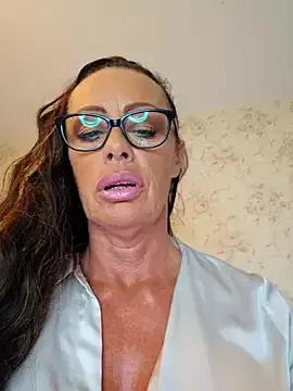 Freechat Misses-Cougar on StripChat