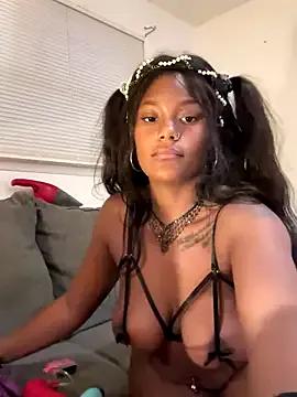 MissLondonDBrat on StripChat