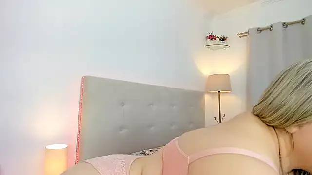 MissMaria on StripChat