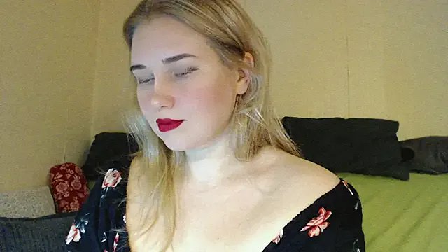 Freechat mmmPinUpGirl on StripChat