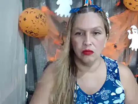 Freechat mom_son_dirty on StripChat