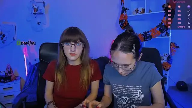 Freechat mona_cloud on StripChat