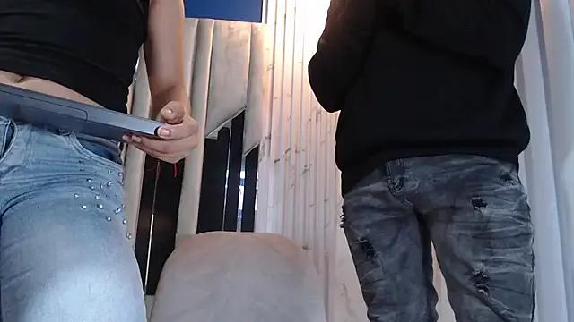 Freechat Morganandmegan on StripChat