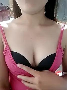 Freechat mymy06 on StripChat