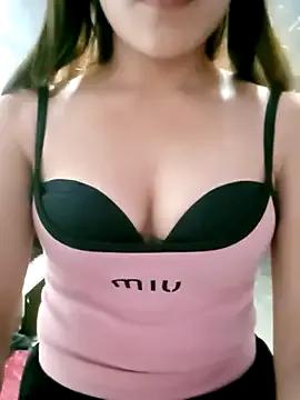 Freechat mymy06 on StripChat
