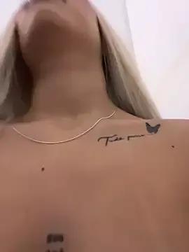 StripChat MystiqueXXX is Freechat MystiqueXXX — MAKE ME SQUIRT