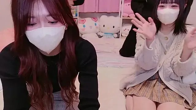 NA-KAREN-V8 on StripChat