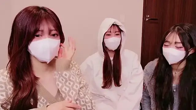 NA-KAREN-V8 on StripChat