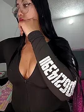 Freechat Nathahot69 on StripChat