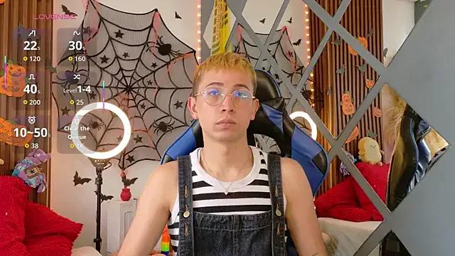 Avatar of Naughty__Chriss