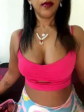 Freechat naughtyjaanu on StripChat
