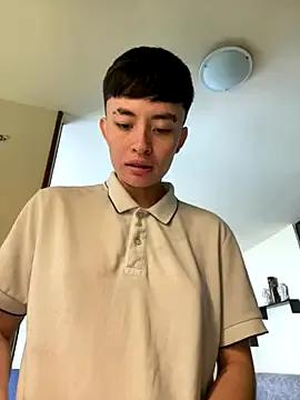 Freechat nico_18x on StripChat