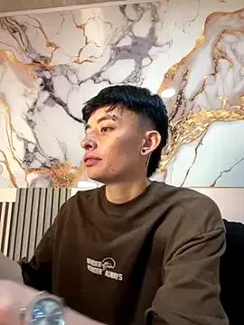 Freechat nico_18x on StripChat