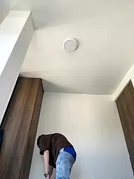 Freechat nico_18x on StripChat