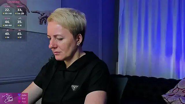 Freechat Nika_Smit on StripChat