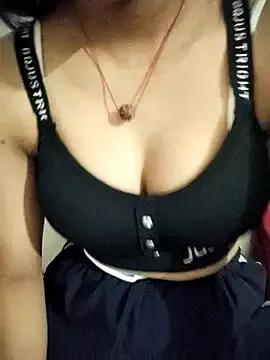Nikita-Singh88 on StripChat