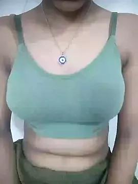 Nikita-Singh88 on StripChat