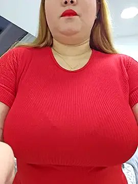 Nina4Velour on StripChat