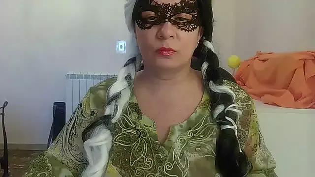 Ninalapiccolina on StripChat 