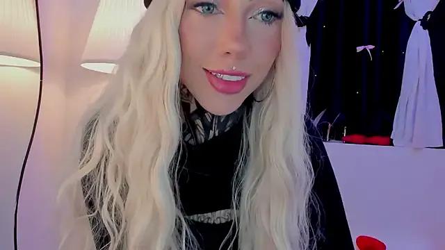 Freechat NinaVall on StripChat