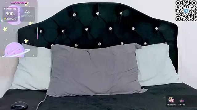 Freechat Noninha_ on StripChat