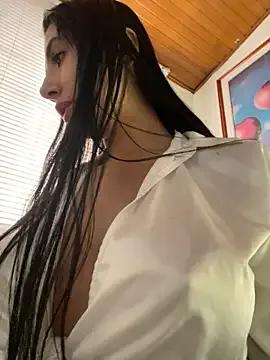 Group oh_nina on StripChat