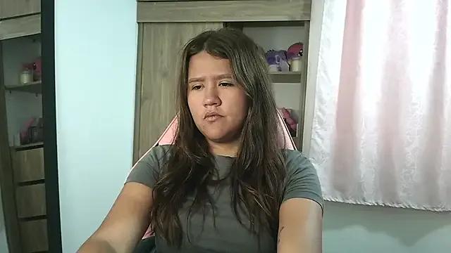 Freechat Oliviawatson1 on StripChat