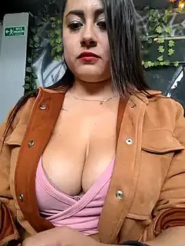 Freechat Oryk___ on StripChat