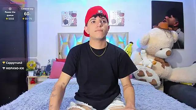 Freechat patrick_sanzz on StripChat