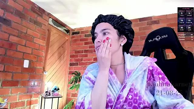 Freechat paulinabarnett- on StripChat