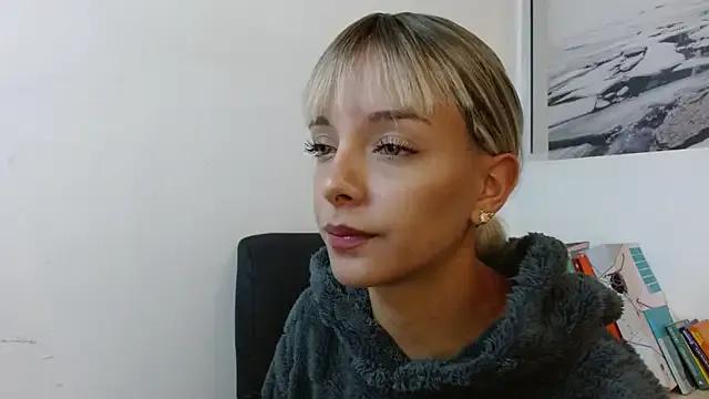 peyton_golden1 — FULL NAKED MORE OIL