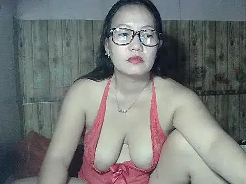 Freechat Pinay_BigTits69 on StripChat