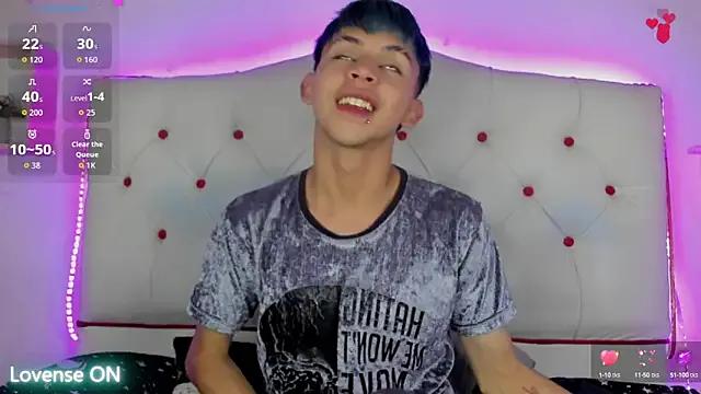 Freechat Princeapolo_anki on StripChat