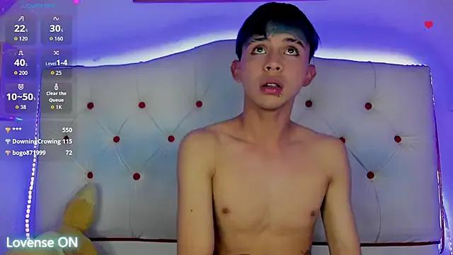 Freechat Princeapolo_anki on StripChat