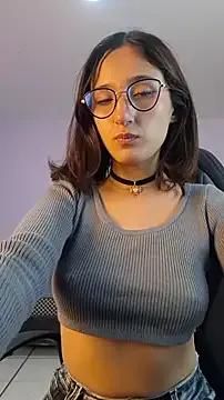 princess_foxxy — Flash tits