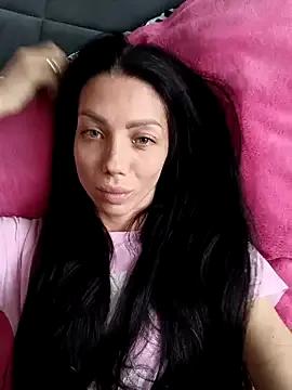 Princessa99885 on StripChat