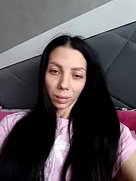 Princessa99885 on StripChat