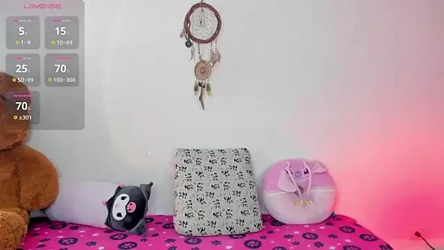 princessluna_19 on StripChat