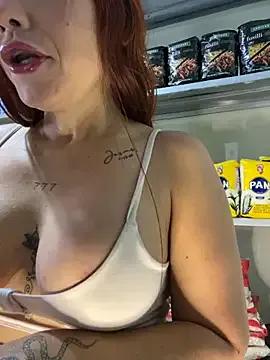 Queen_lorena on StripChat 