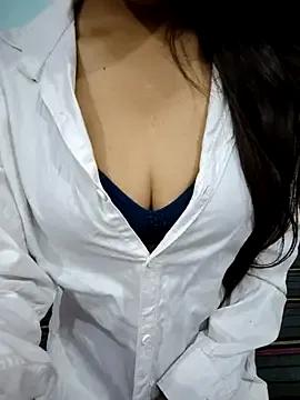 queen_visakha on StripChat